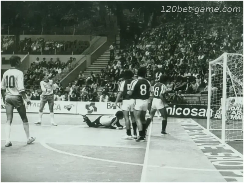 Saiba em que ano surgiu o futsal
